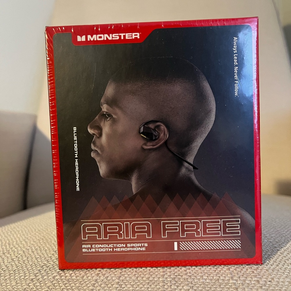 NEW - Aria Free On-Ear Headphones - Black